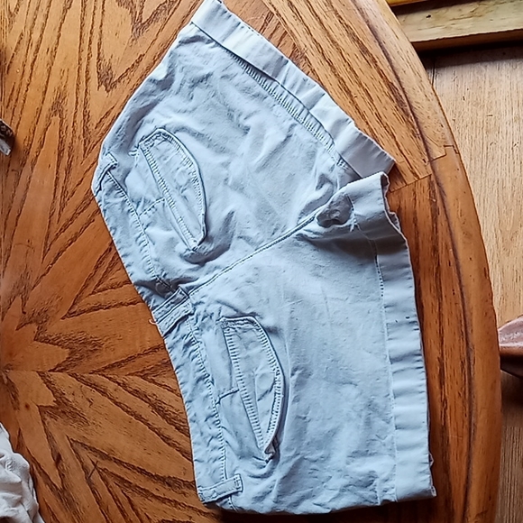 American eagle stretch khaki shorts like new - Picture 5 of 5